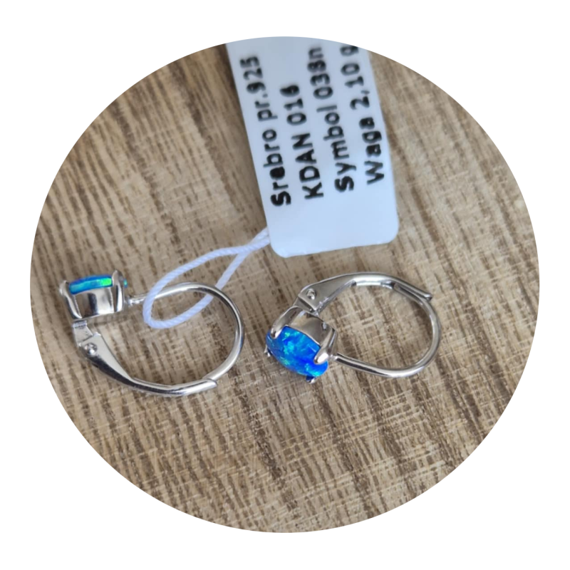 Srebrne kolczyki damskie wiszące z niebieskim opalem próba 925