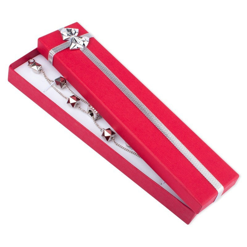 Pudełko kartonowe opakowanie na bransoletkę ze srebrną wstążką