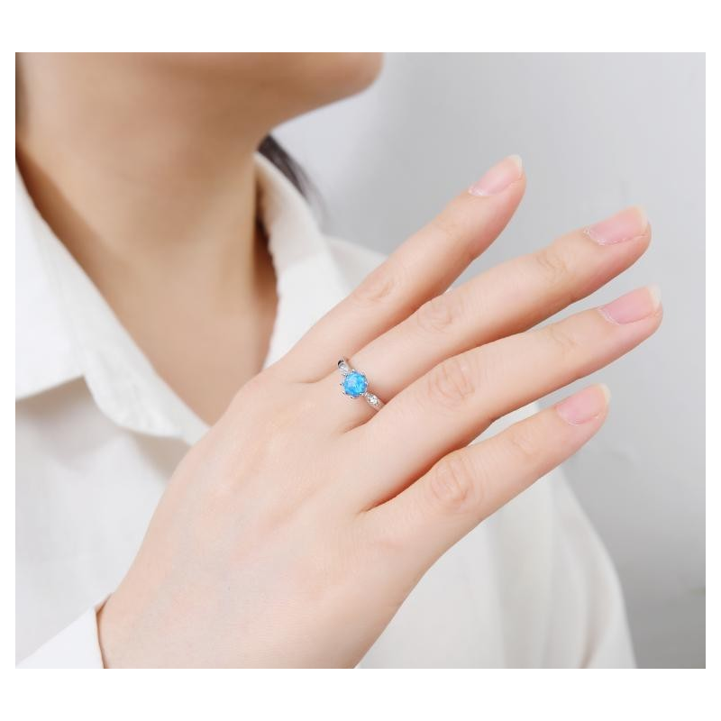 Pierścionek srebrny 925 rodowany– niebieski opal i cyrkonie | Rozmiar