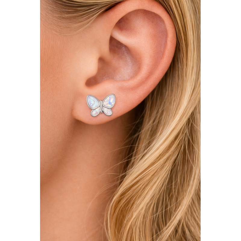 Srebrne kolczyki damskie motylki z białym opalem – wkrętki, próba 925