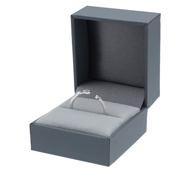 PUDEŁKO WELUROWE NA PIERŚCIONEK ZARĘCZYNOWY , ZARĘCZYNY .