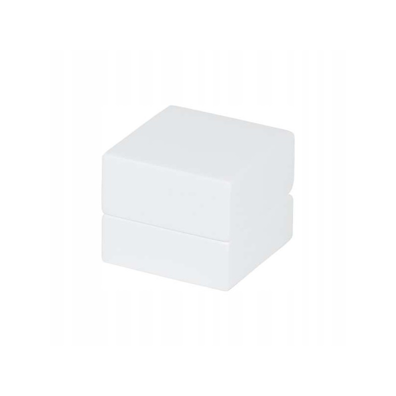 Ekskluzywne drewniane lakierowane białe pudełko na pierścionek